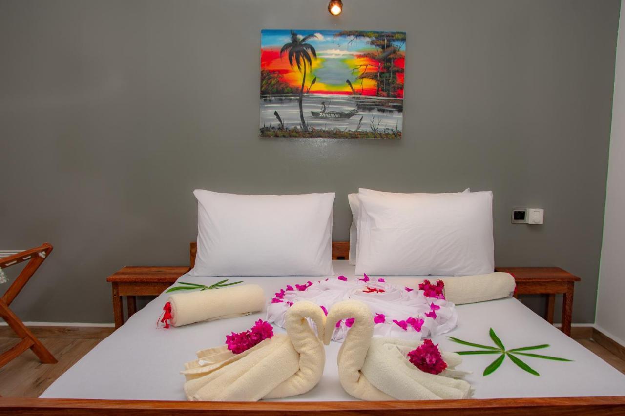 Little Pompeji Boutique Hotel - Adults Only Джамбиани Экстерьер фото
